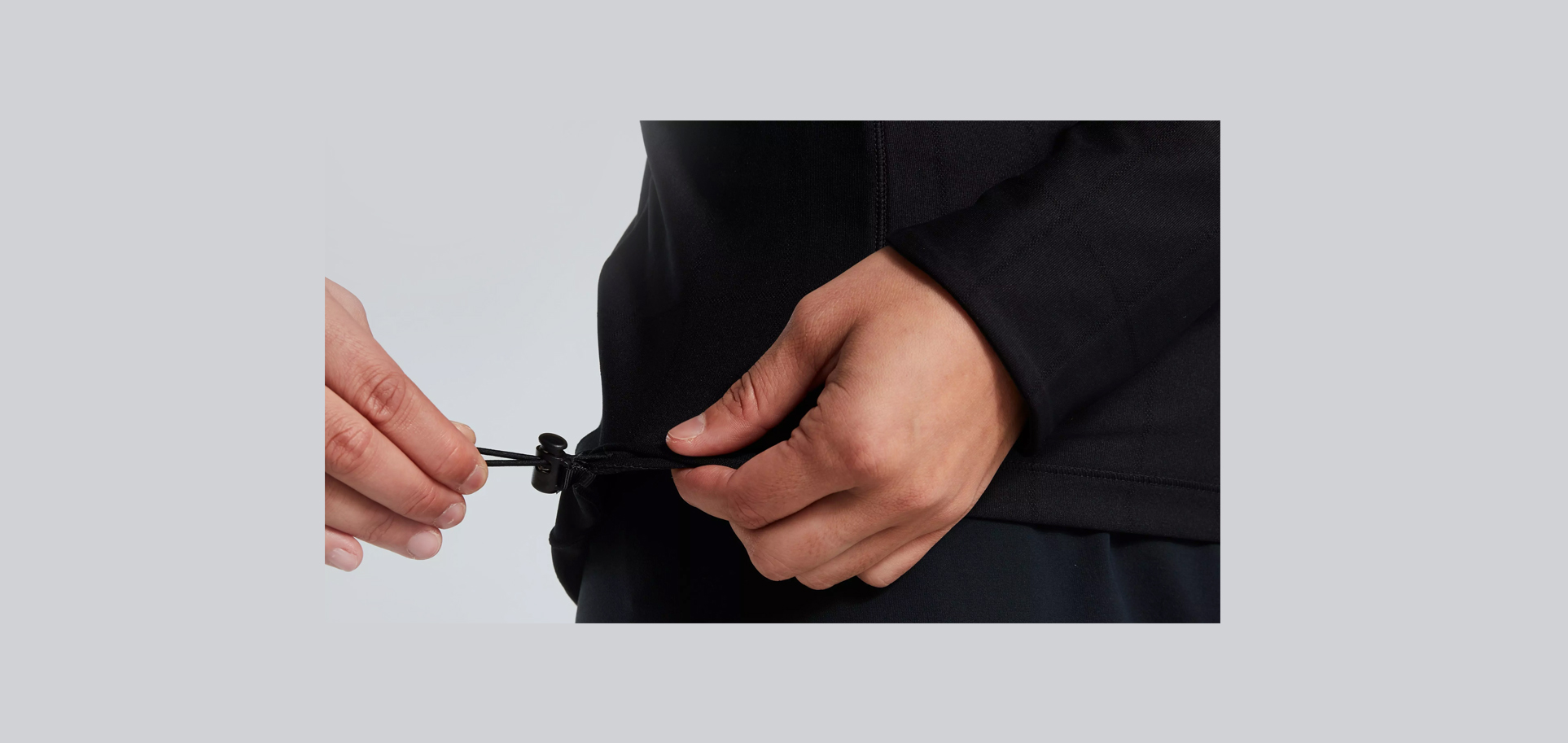 LEGACY LIGHTWEIGHT HOODIE WMN BLK g