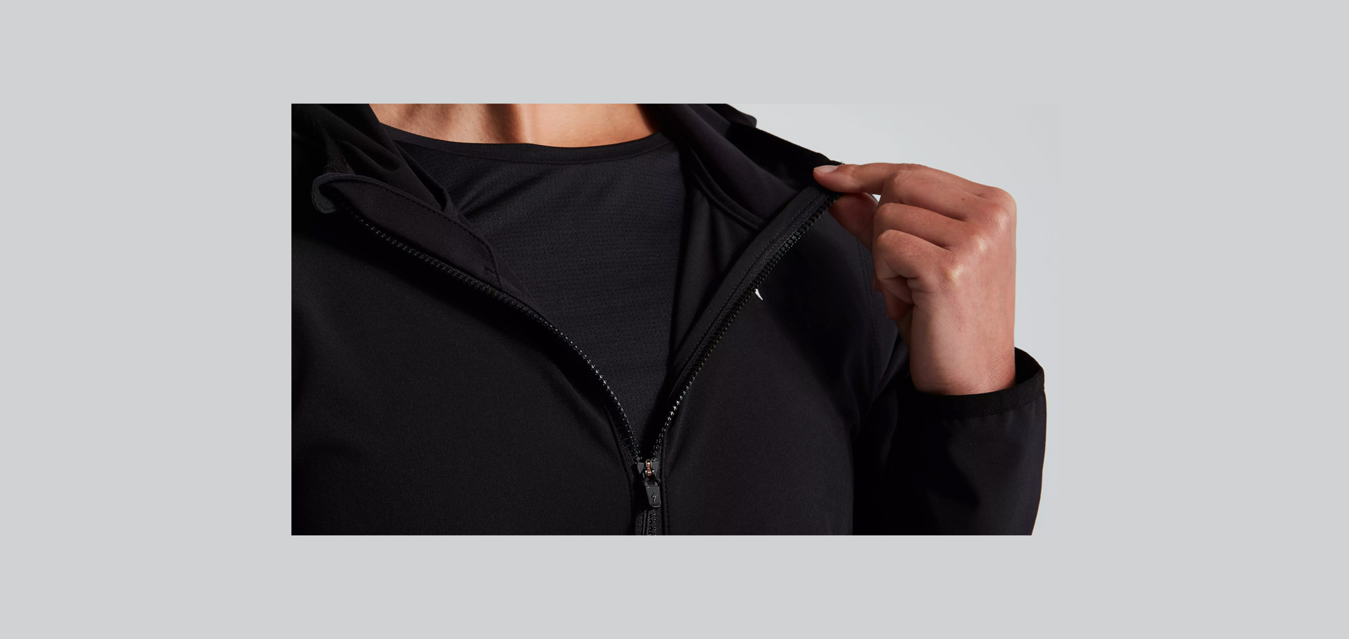 LEGACY WIND JACKET WMN BLK e