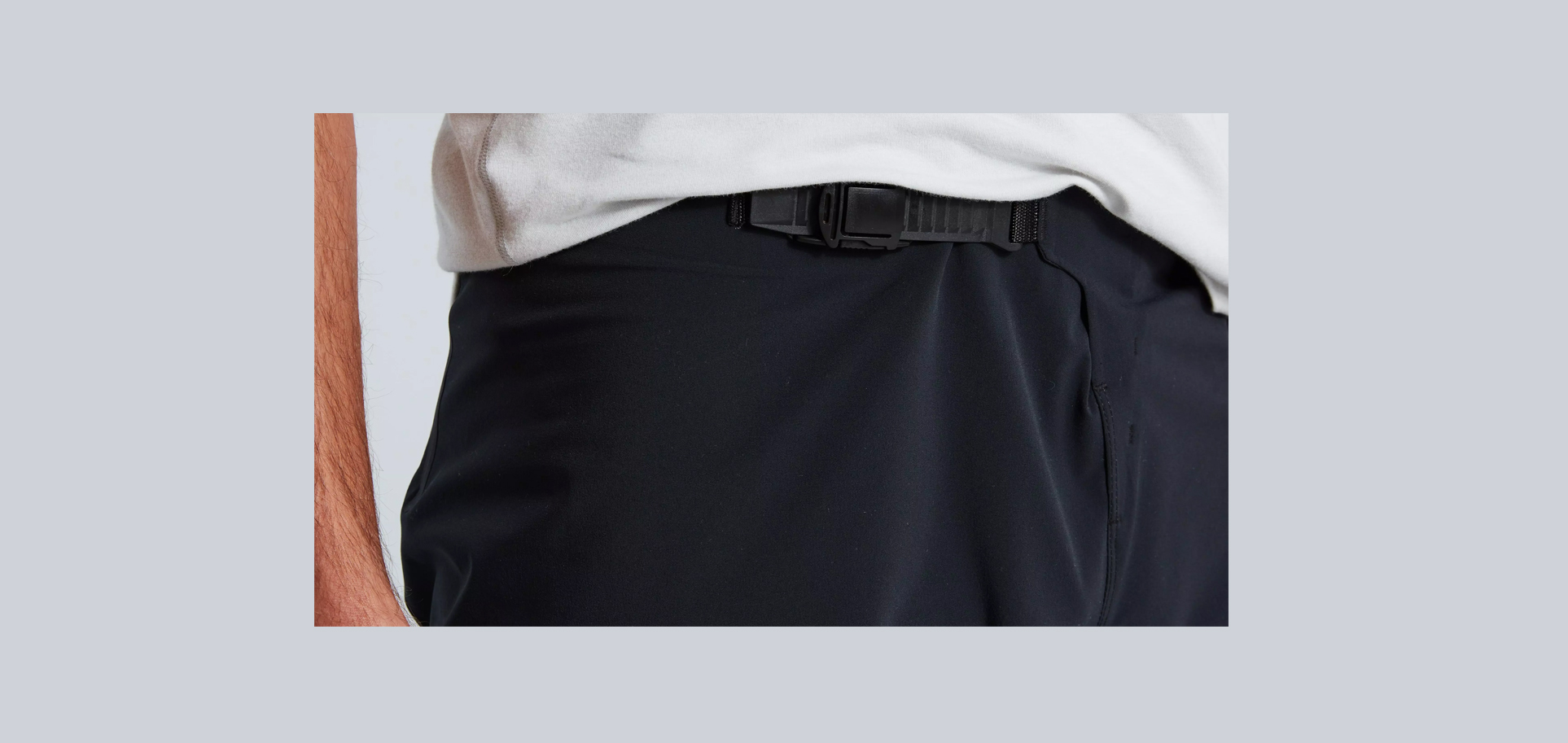 TRAIL AIR SHORT MEN BLK d
