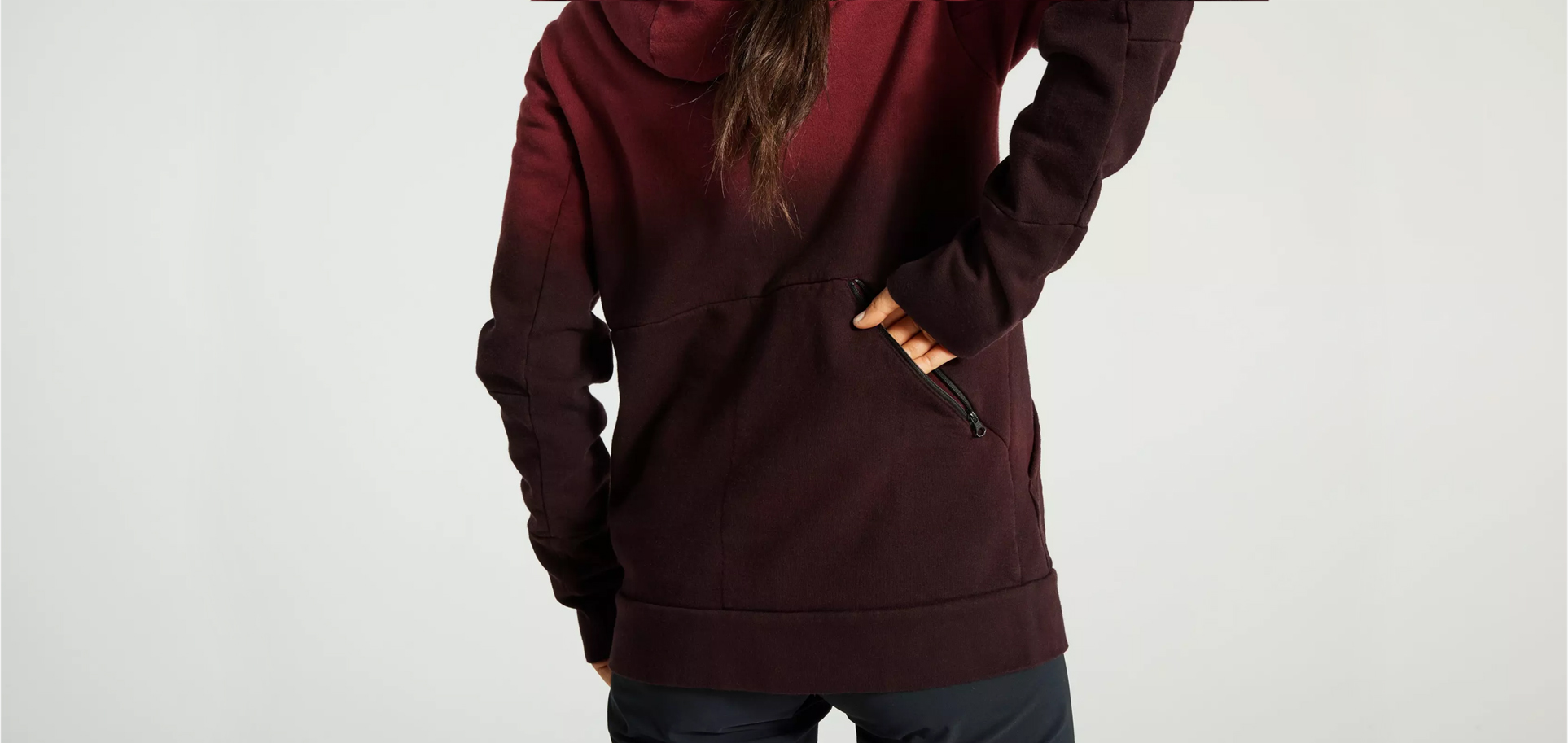 LEGACY SPRAY PULL-OVER HOODIE WMN MRN 5