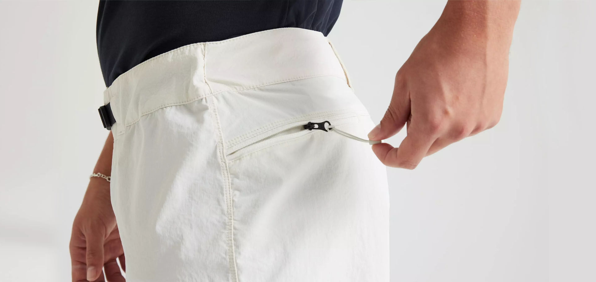 ADV AIR SHORT MEN BRCHWHT 4