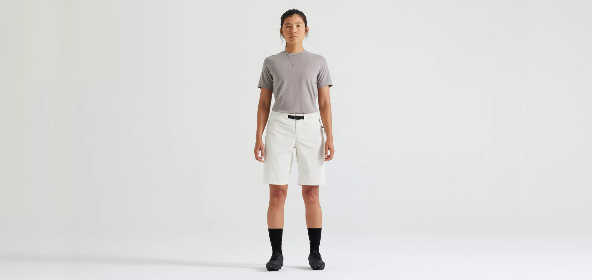 ADV AIR SHORT WMN BRCHWHT 1