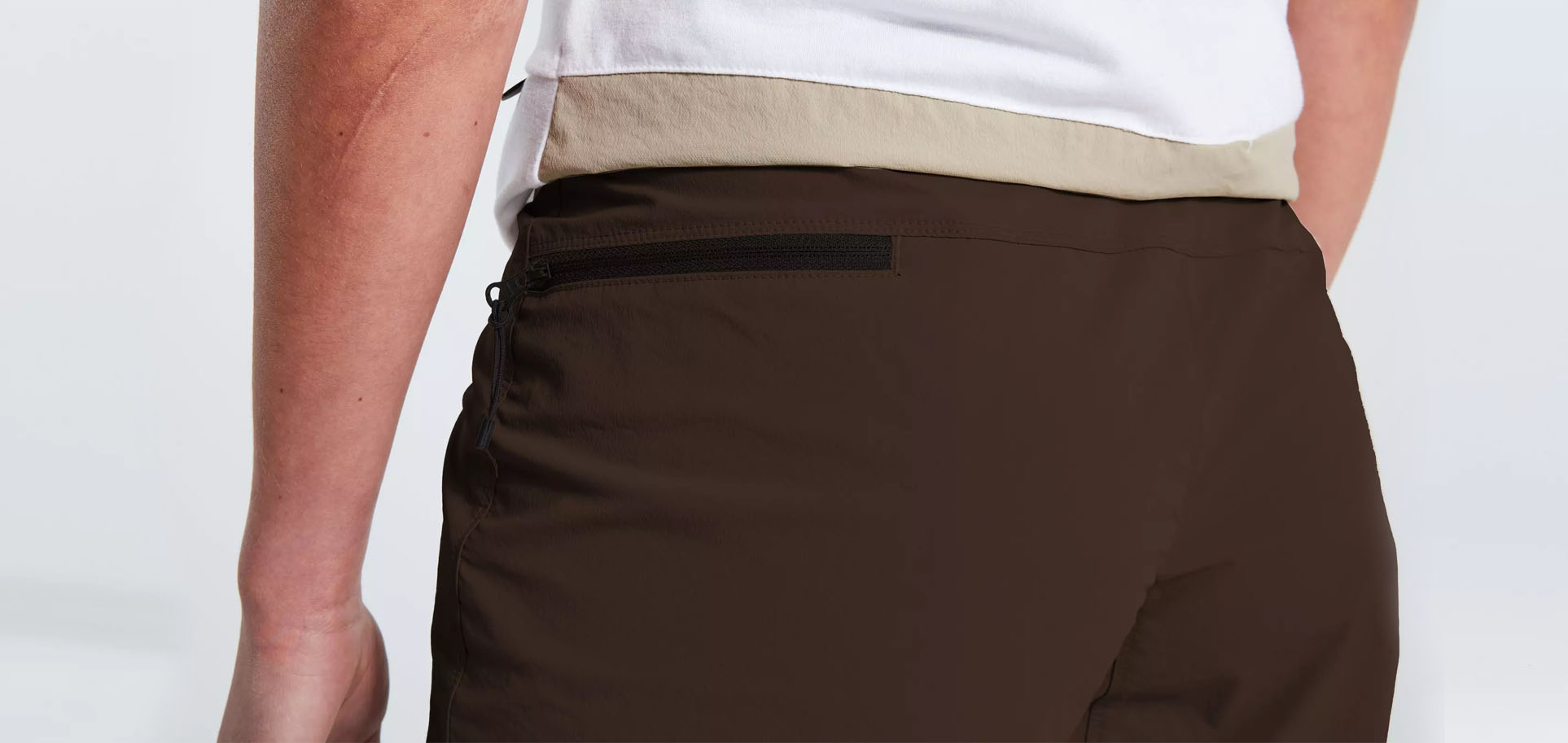 ADV AIR SHORT WMN DOP 3