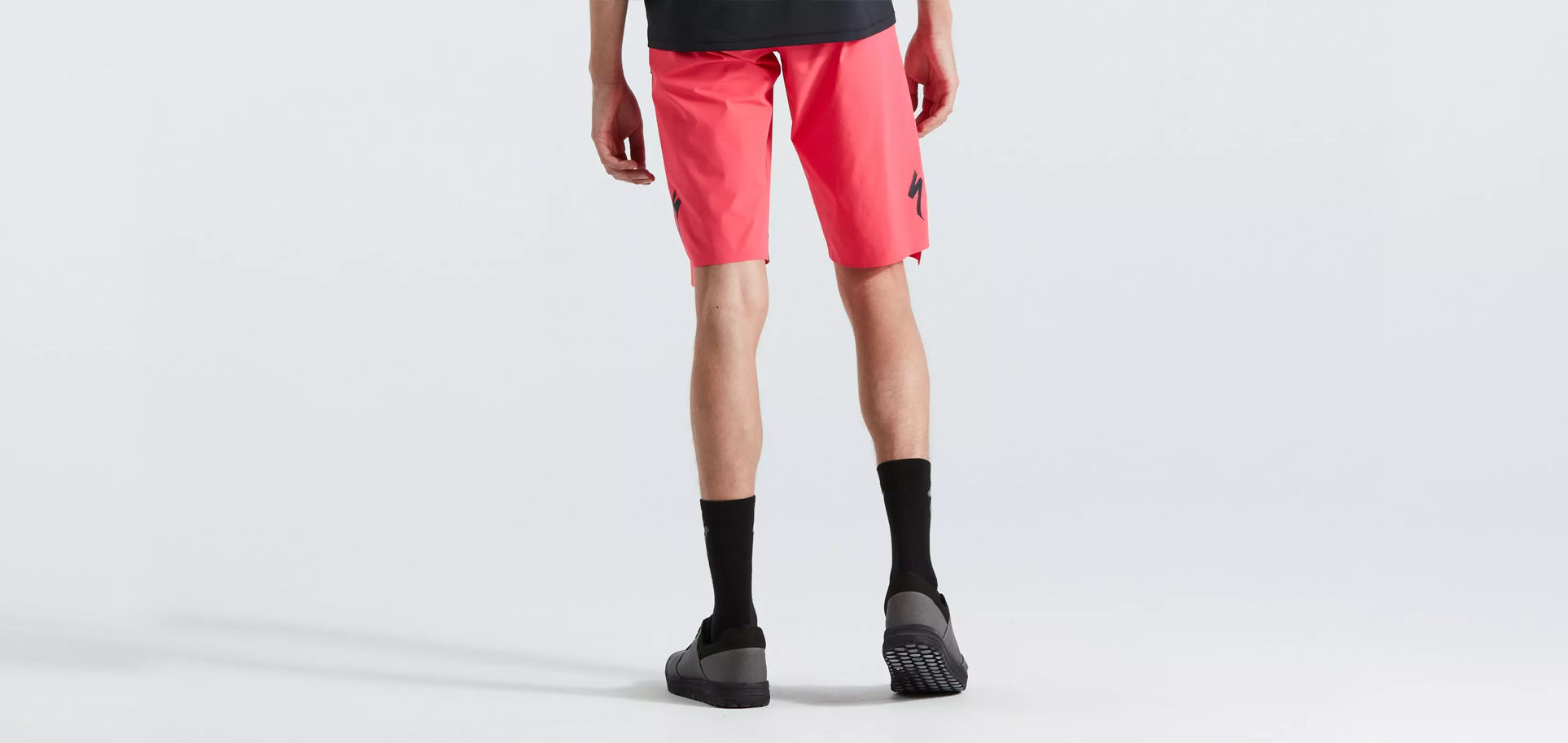 TRAIL AIR SHORT MEN IMPRED 2