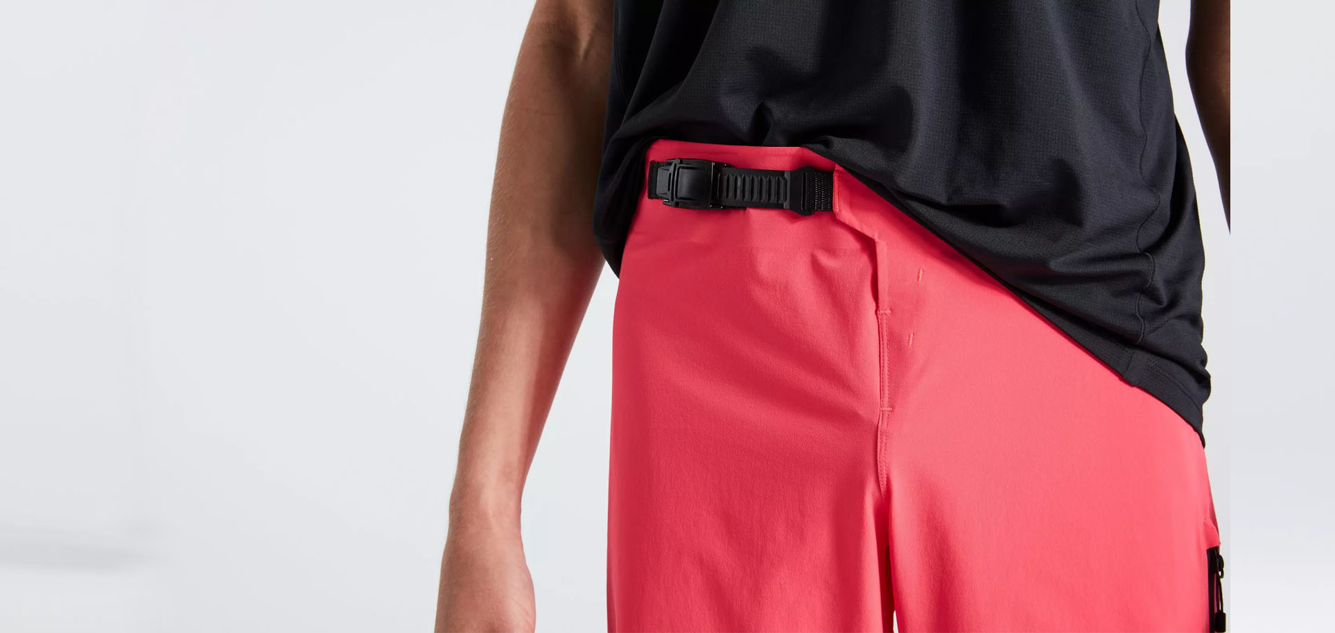 TRAIL AIR SHORT MEN IMPRED 3