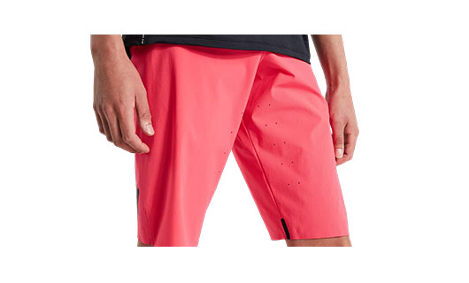 TRAIL AIR SHORT