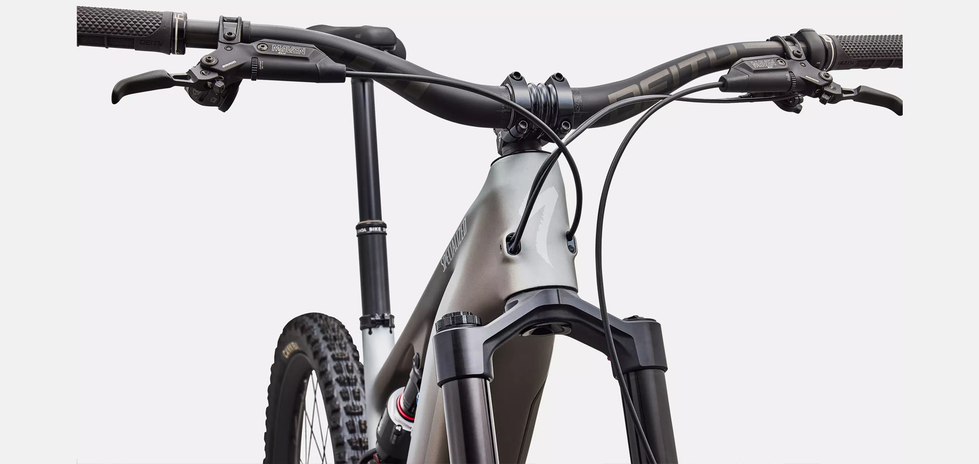 LEVO PRO EVO G4 SHDWSIL-BLKPRL-SILDST 5